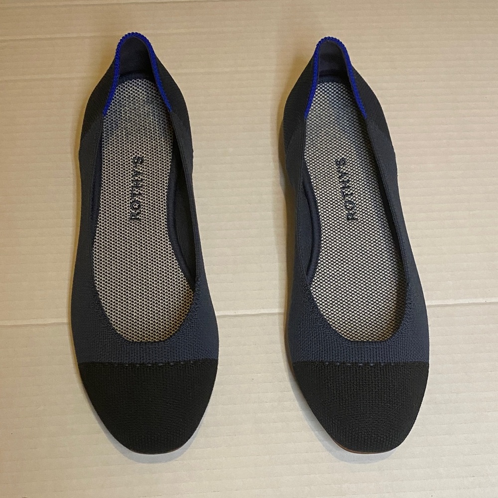 Rothy's Women's Black and Gray Flats